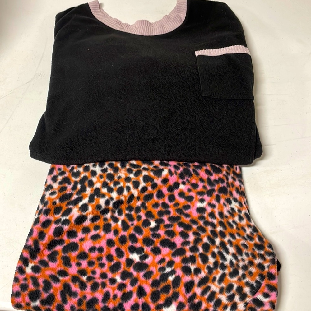 CuddlDuds WOMENS Petite 2X Pajama Set